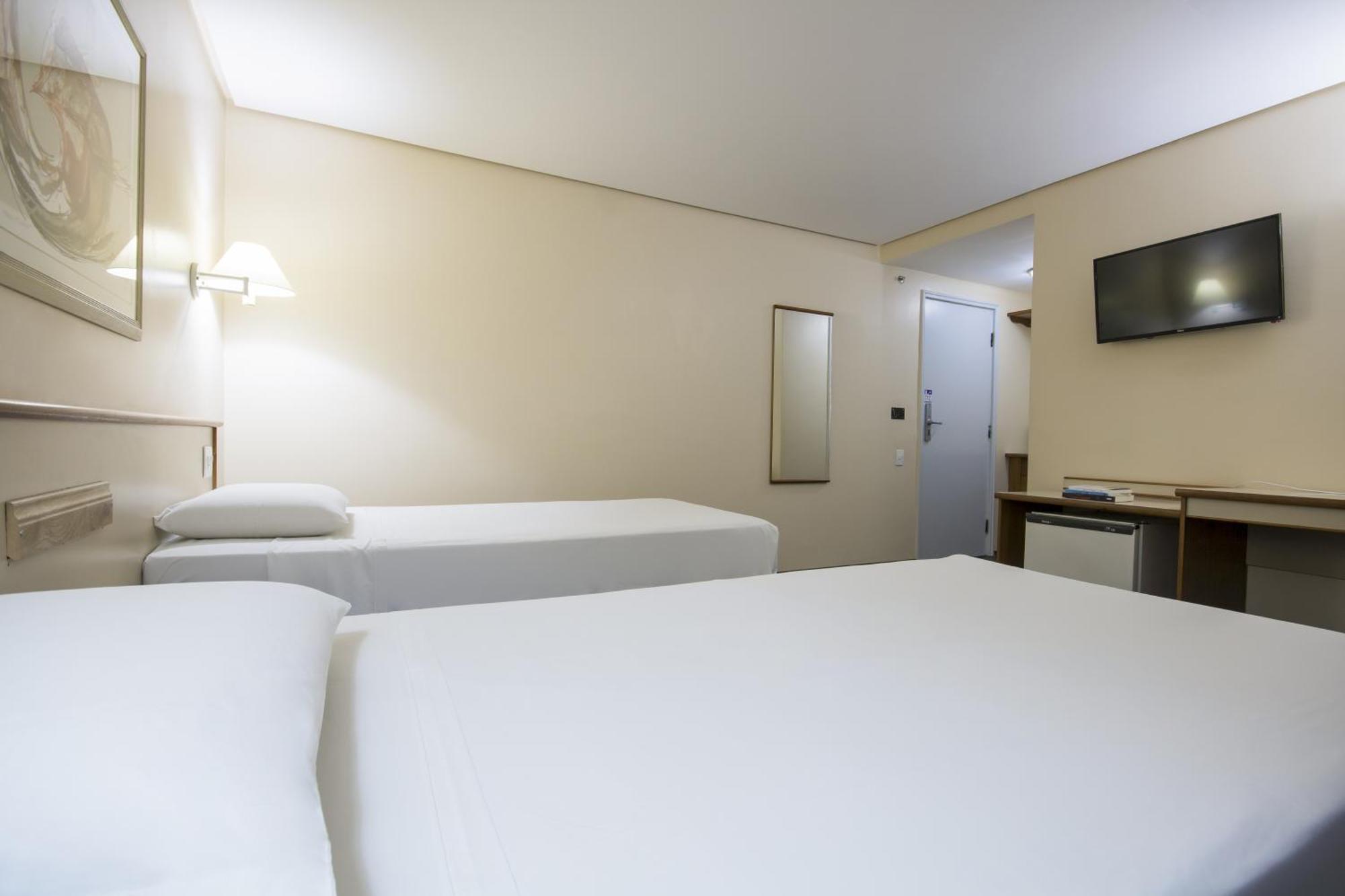 Hotel Dan Inn Sorocaba By Nacional Inn Room photo